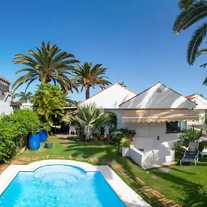 https://la-villa-calypso-private-villa-with-solar-heated-pool.maspalomashotels.com